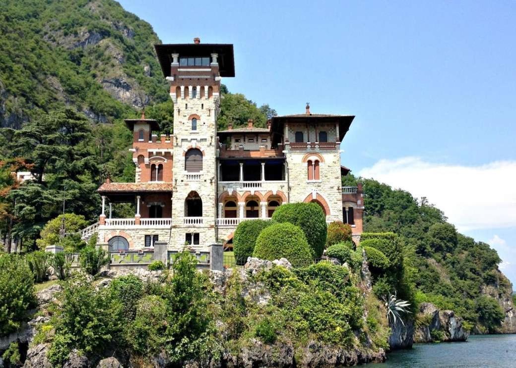 Charming Apartment Lake Front Acquaseria Buitenkant foto